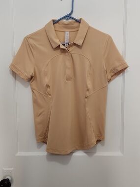 Lululemon Women's Tan Short Sleeve Stretch Polo Shirt Size 6